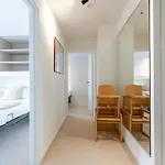 Casiola - Cosy On Location In Apartment