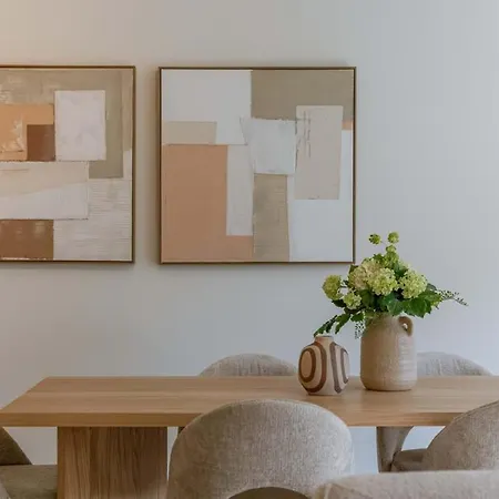 Casiola - Cosy On Location In *